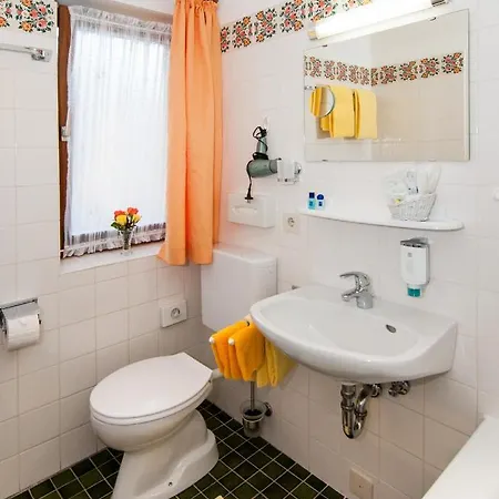 Hotel Effland Mit Innenpool Und Sauna 1 Stunde Zur Privatnutzung Pro Tag *