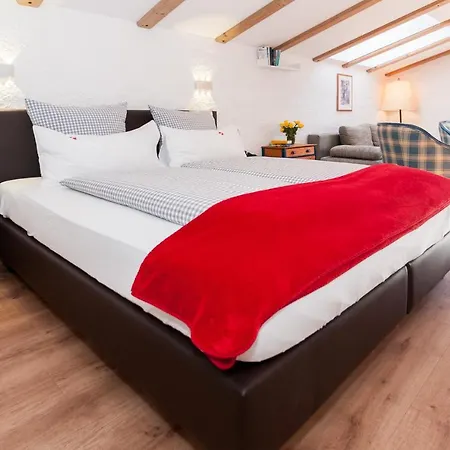Effland Mit Innenpool Und Sauna 1 Stunde Zur Privatnutzung Pro Tag Hotel *