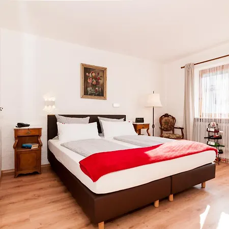 Effland Mit Innenpool Und Sauna 1 Stunde Zur Privatnutzung Pro Tag * Bayrischzell
